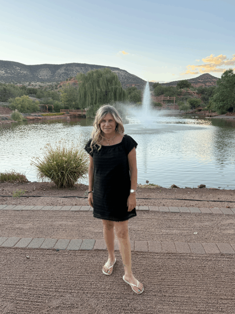 lisa cooper by fountain